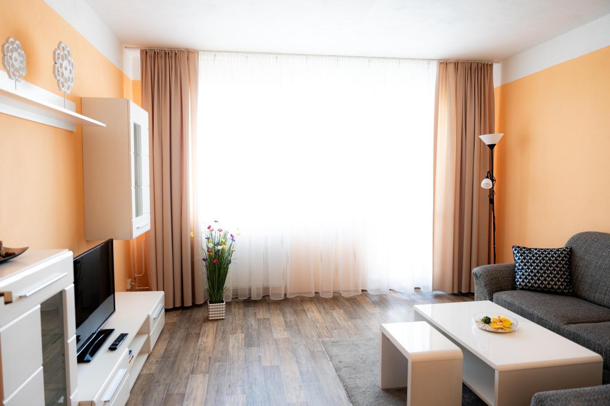Hotel Cementar ฮรานิเซ ภายนอก รูปภาพ